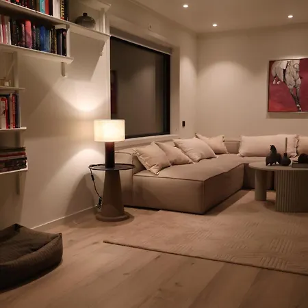 Forest Lodge Villa *